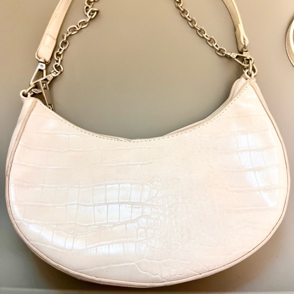 Cotton On Croc Crossbody Bag - Picture 5 of 5